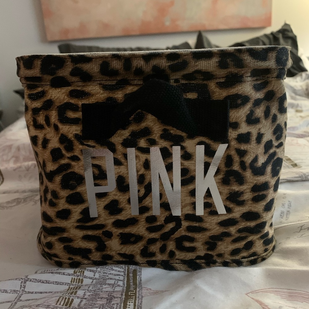 Victoria’s Secret PINK Leopard 🐆 Storage Bin